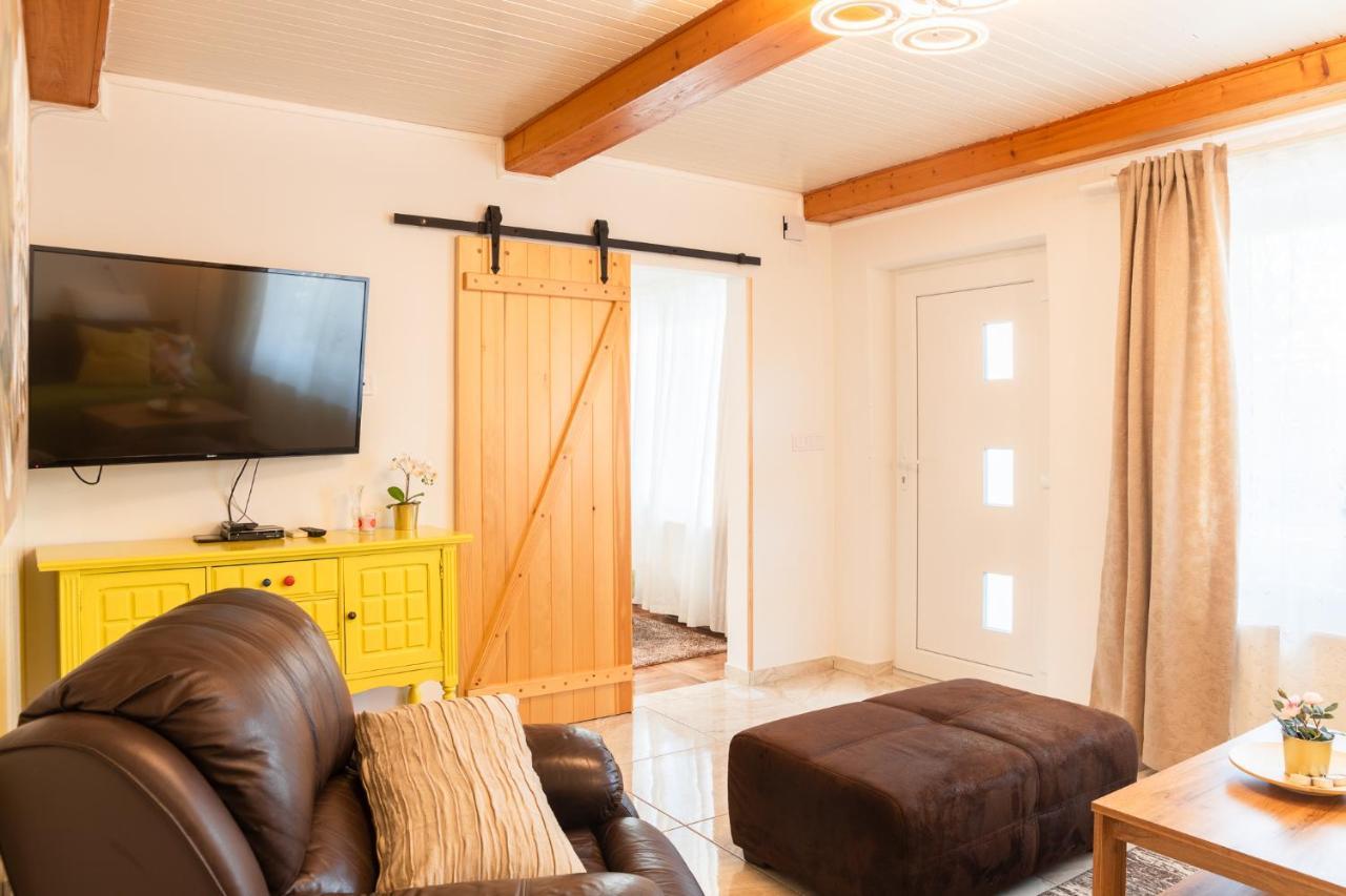 Apartmani Vesna Tuheljske Toplice Exterior foto